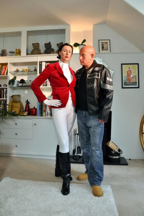 Lara Latex is ready to be fucked in her crotchless riding pants and boots