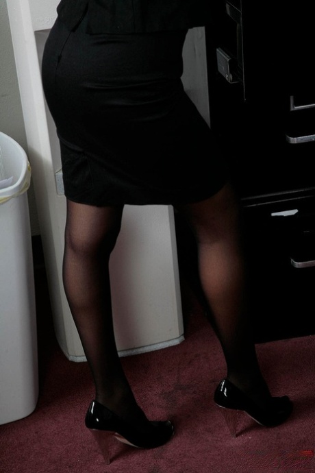 Naughty new secretary Sativa Rose fucks her hung boss at the office